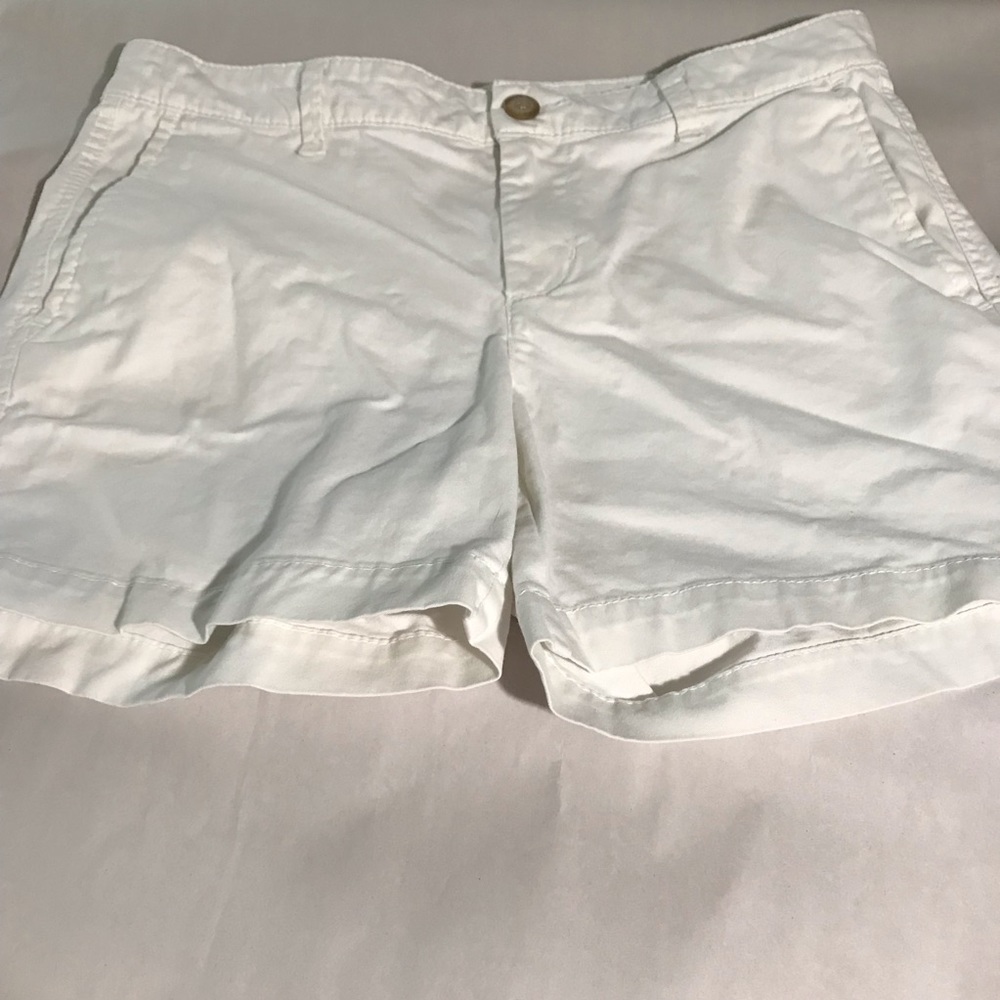 Gap Size 2/26 (See Measurements) White Khaki Shorts Girlfriend 5” Short